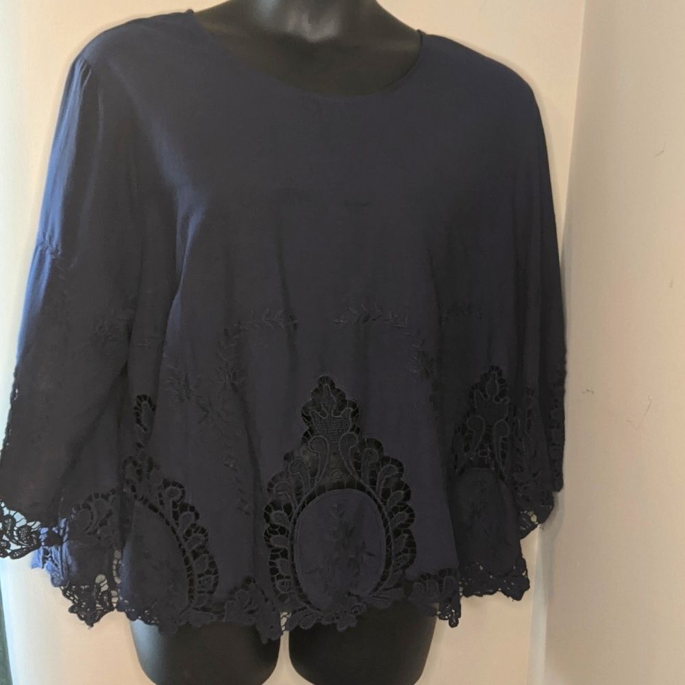 Cynthia Rowley navy lace shirt 2x